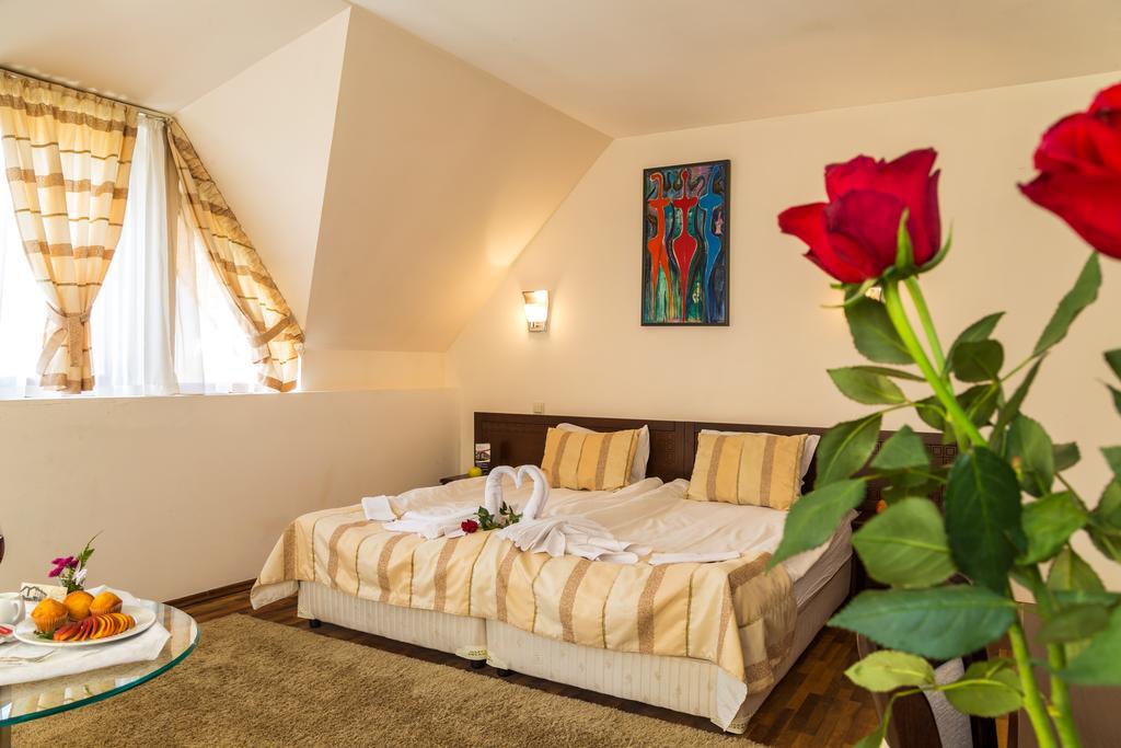 Family Hotel Teteven Dış mekan fotoğraf