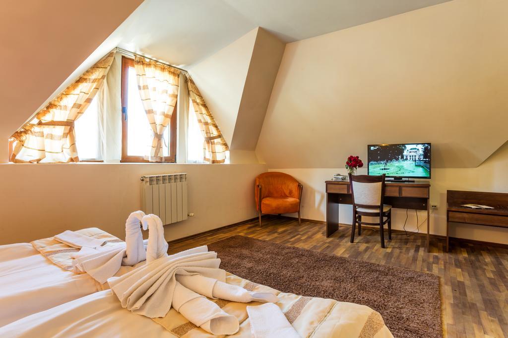 Family Hotel Teteven Dış mekan fotoğraf