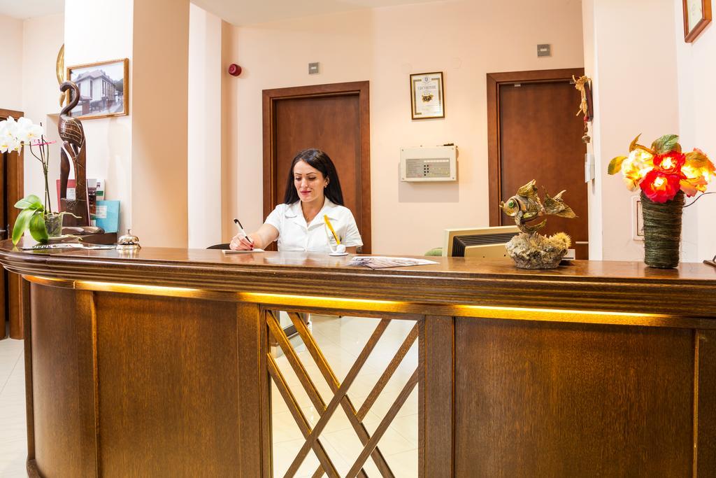 Family Hotel Teteven Dış mekan fotoğraf